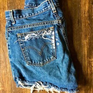 High waisted Levi cutoff shorts